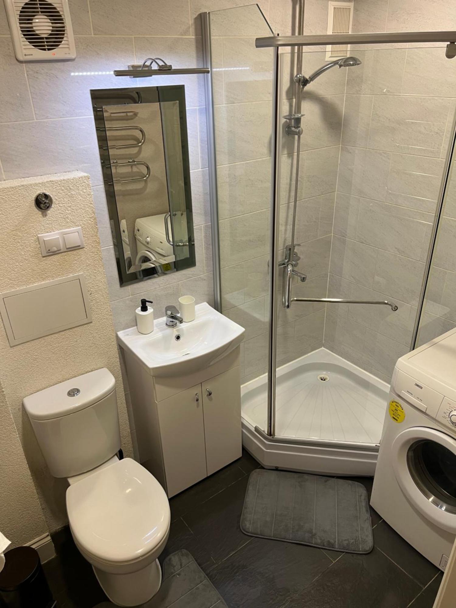 Apartamentas - Zalia Pusis *