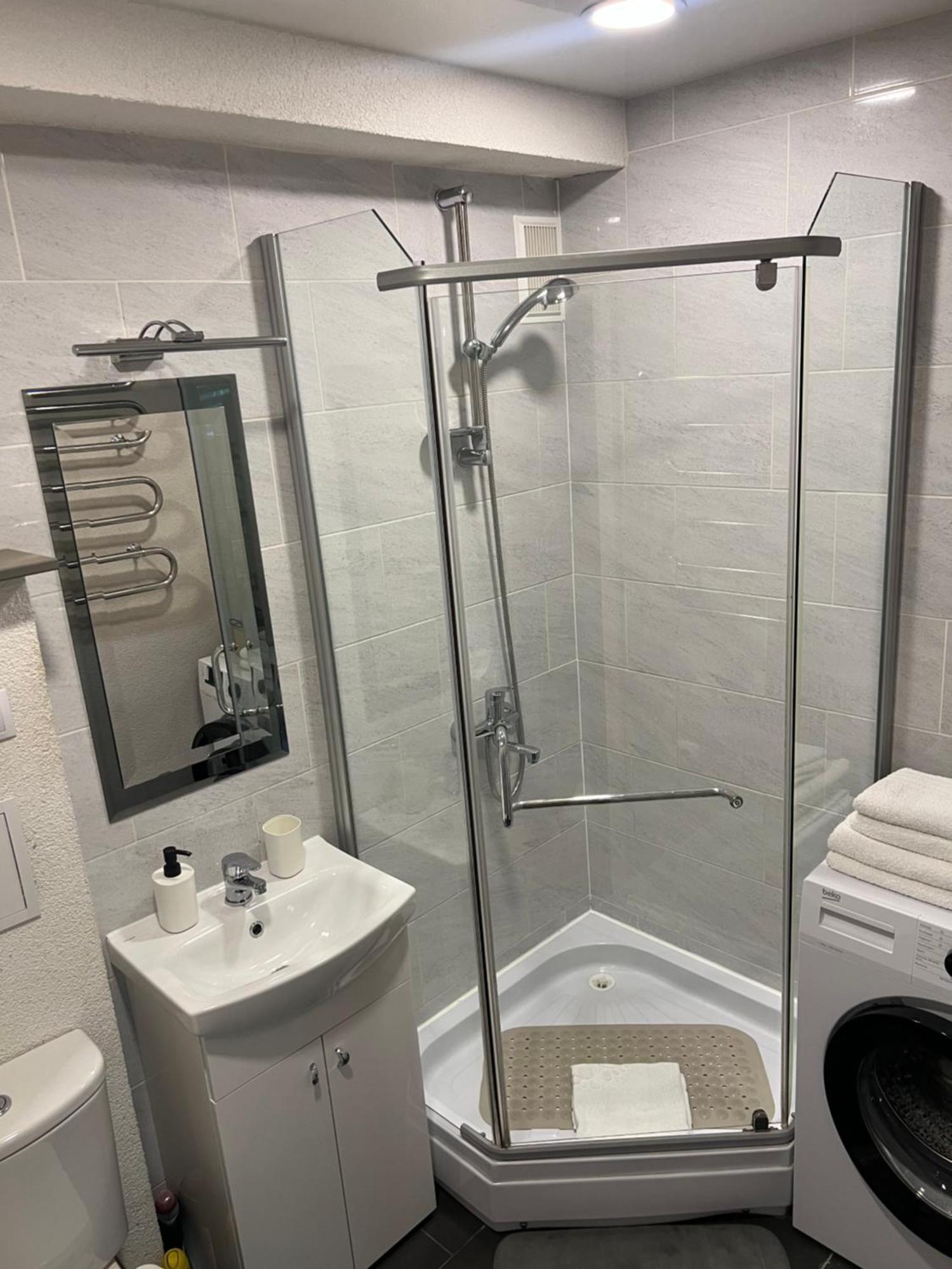 Apartamentas - Zalia Pusis Lägenhet *